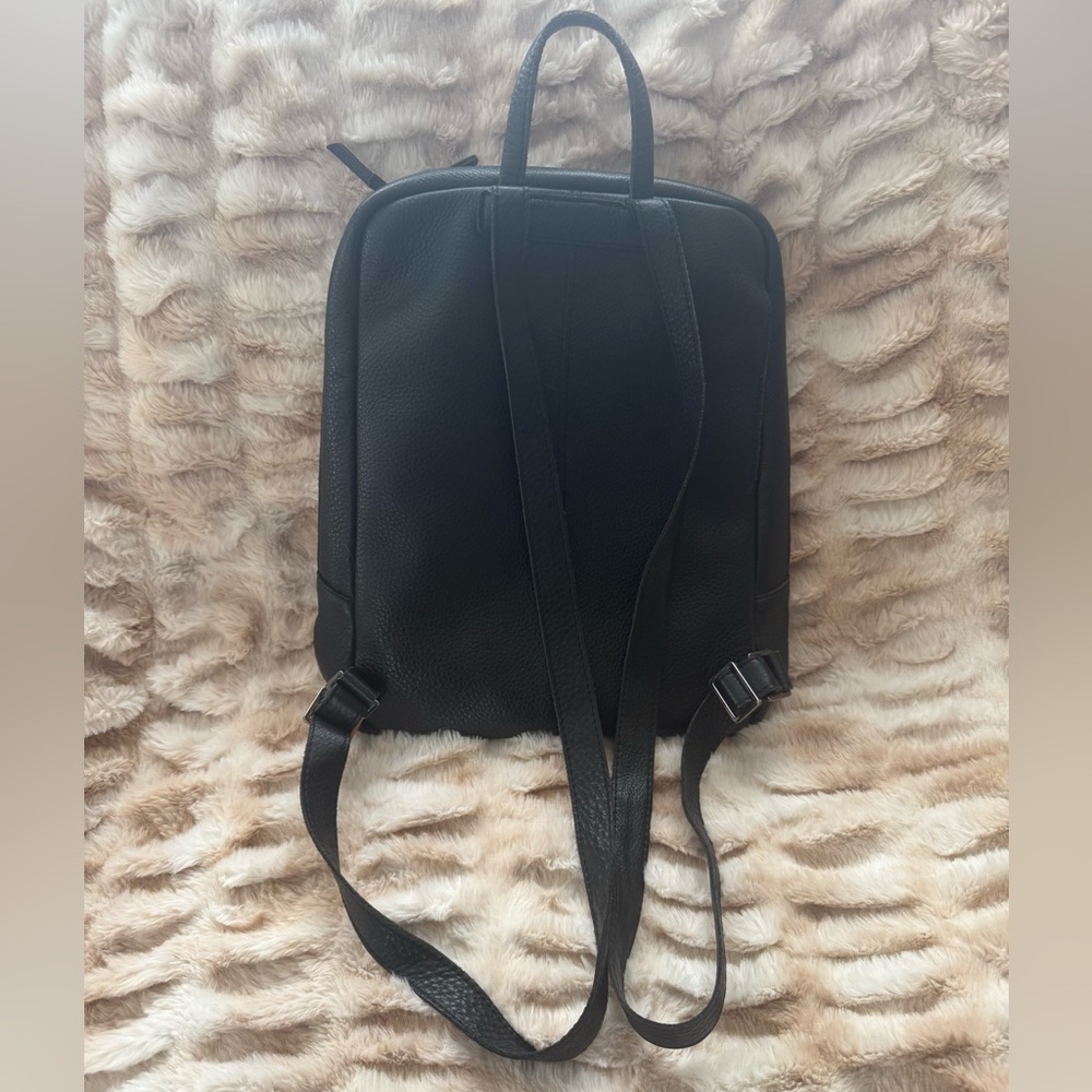 Hammitt Hunter Large Leather Backpack EUC - image 2